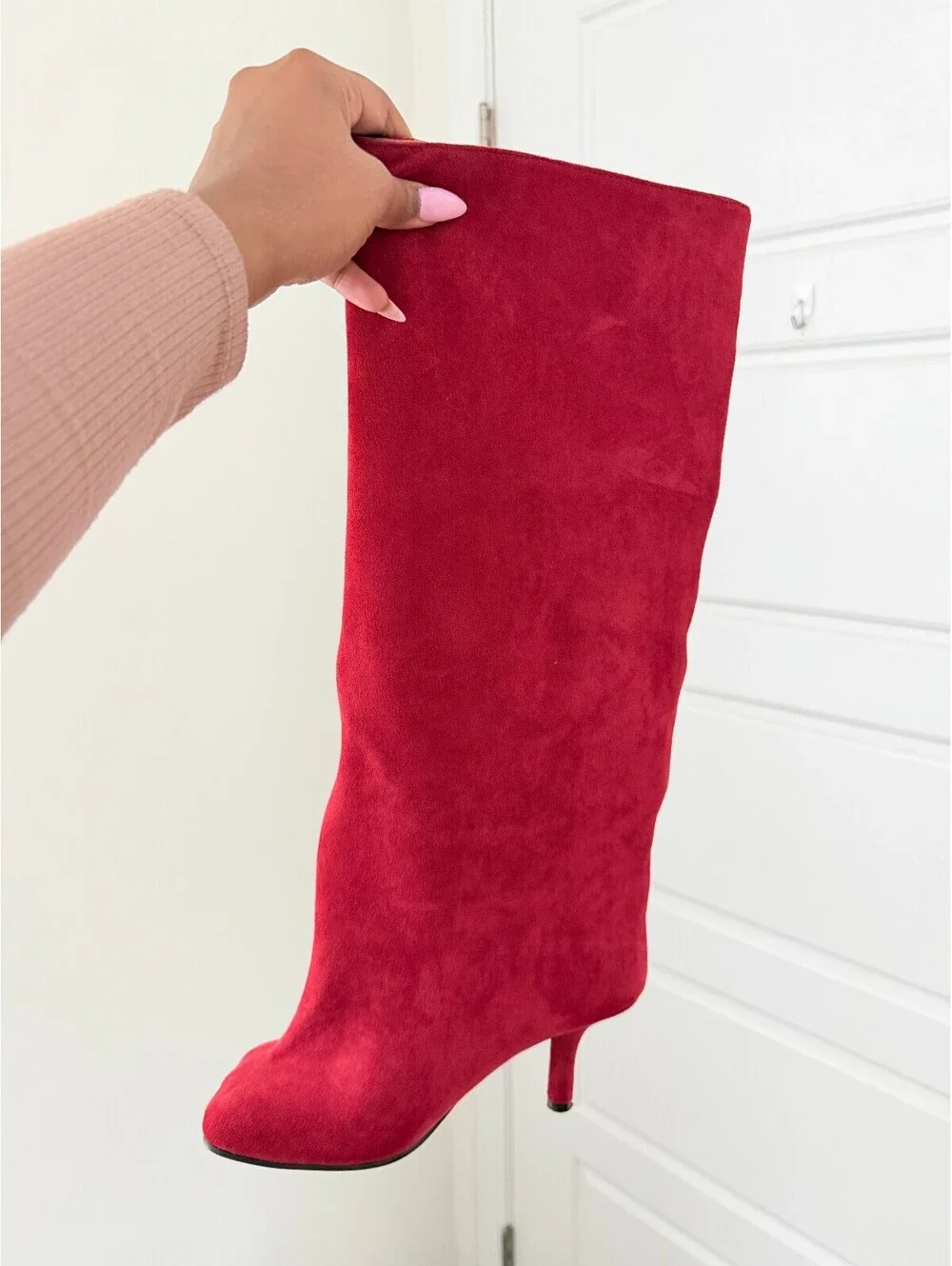 Red Suede Knee High Boots Women’s Size 7 Stiletto Heel Y2K
